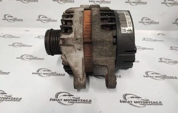 Hyundai ix35 Generator/alternator 37300-2F100