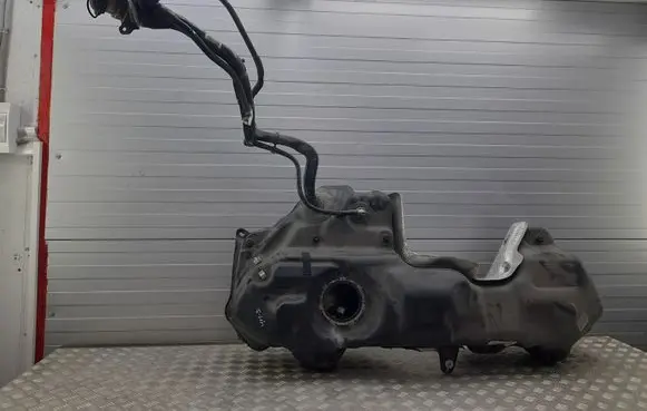 Audi Q7 4M Fuel tank 4M0201021EK