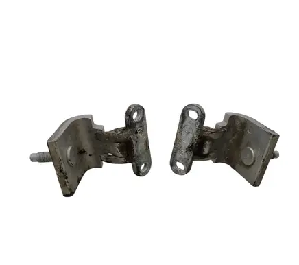 Volkswagen PASSAT B5 Tailgate/trunk/boot hinge 