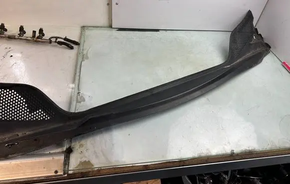 Citroen C4 I Wiper trim 96467935XT