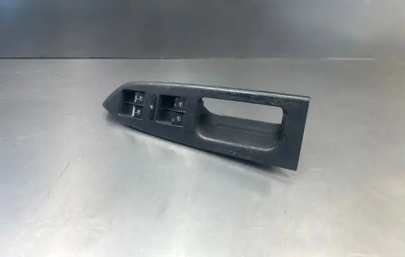Volkswagen Touran I Electric window control switch 1K4959857 033606S