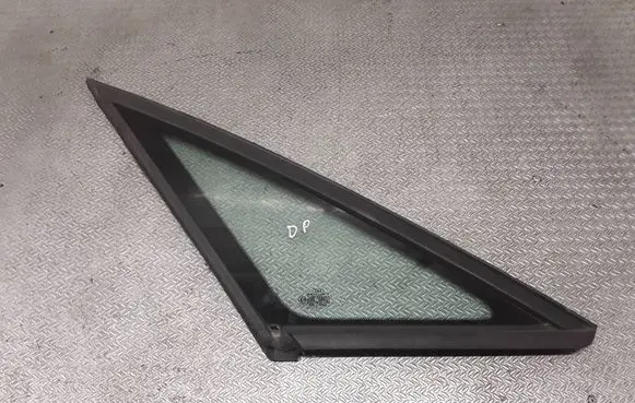Audi A2 Front triangle window/glass 