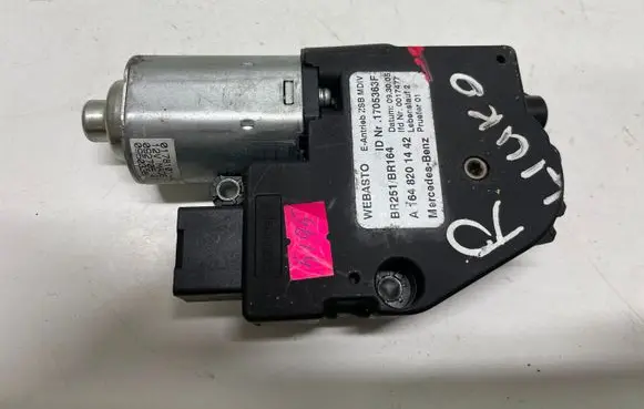 Sunroof motor/actuator