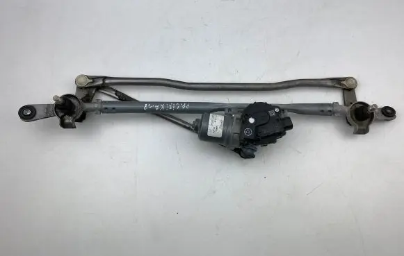 Chrysler Pacifica Front wiper linkage and motor 70113 AX1590607812
