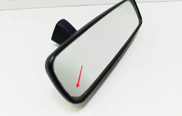 Rear view mirror (interior)