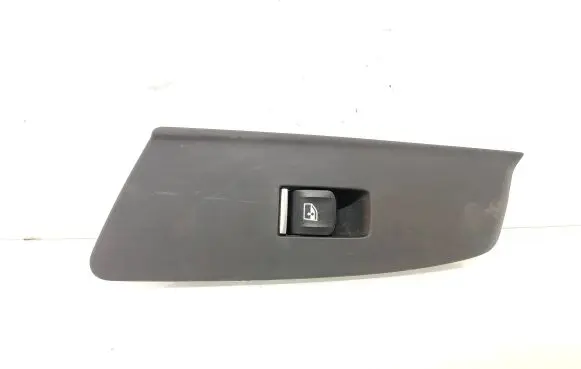 BMW 5 G30 G31 Electric window control switch 9327031 L1AA05022 260722