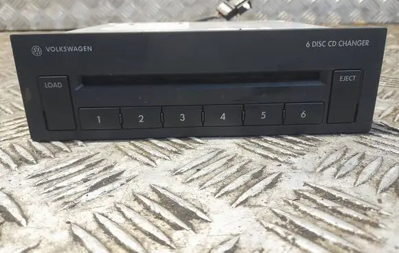Volkswagen PASSAT B6 CD/DVD changer 3C0035110 VWZ3Z8F9055237