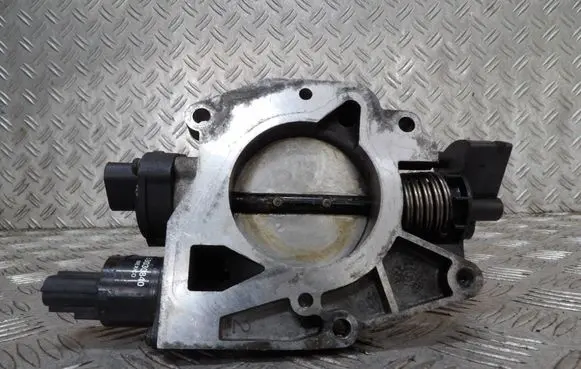 Jeep Cherokee III KJ Throttle body valve 