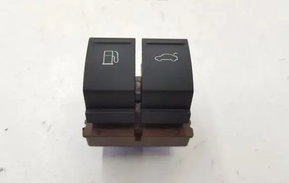 Volkswagen PASSAT B6 Fuel tank opening switch 3C0959903B