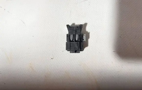 Mercedes-Benz S W140 ABS brake wheel speed sensor A0175451728 H34552349