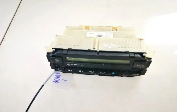 Volkswagen PASSAT B5 Climate control unit 1j1907044 5hb007617-00