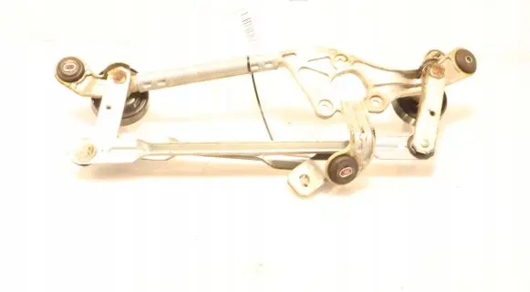 Nissan Note (E11) Front wiper linkage 