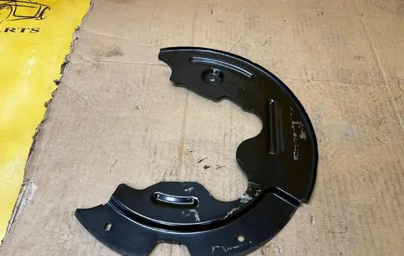 Ford Bronco Front brake disc dust cover plate KB3C-2K004-AA KB3C2K004AA