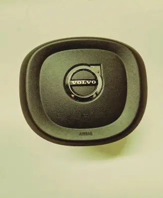 Volvo S90, V90 Steering wheel airbag