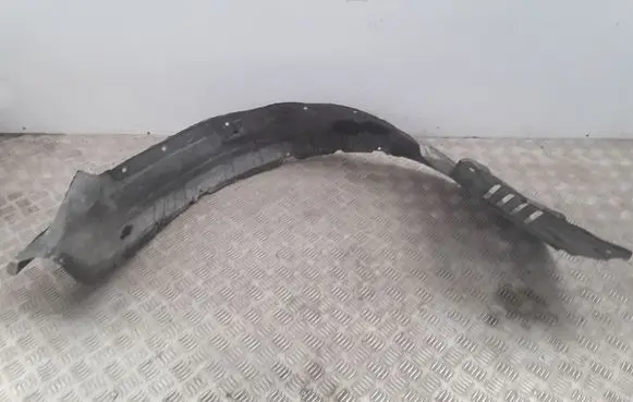 Mitsubishi Pajero Front wheel arch liner splash guards