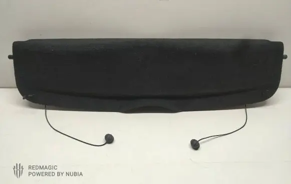 Parcel shelf
