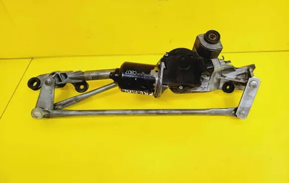 Front wiper linkage and motor