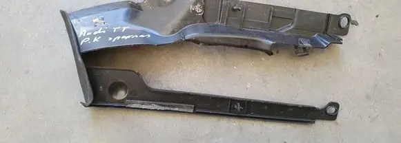 Audi TT TTS RS Mk3 8S Front arch trim 8S0821169A