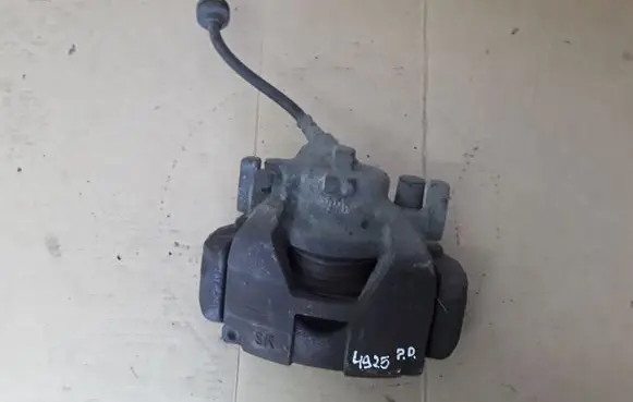 Renault Scenic III - Grand scenic III Front brake caliper NOCODE