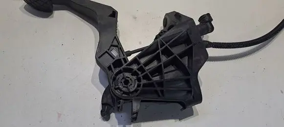 Seat Ibiza IV (6J,6P) Clutch pedal 6R1721059S