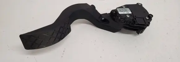 Audi A4 S4 B6 8E 8H Accelerator throttle pedal 8E1721523 6PV00837601