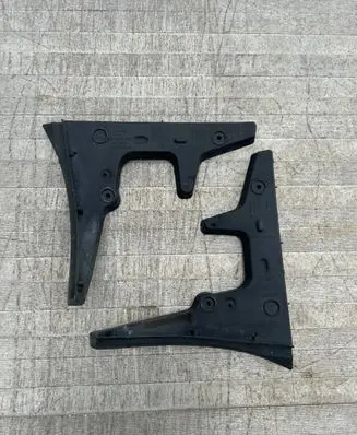 Audi A6 S6 C6 4F Front bumper mounting bracket 4F9807454 4F9807453