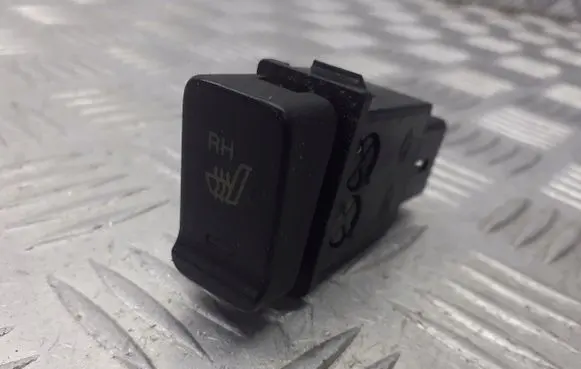 Hyundai Sonata Seat control switch 