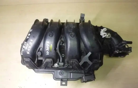 Lexus NX Intake manifold VD3077