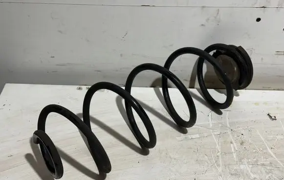 Peugeot 308 Rear coil spring