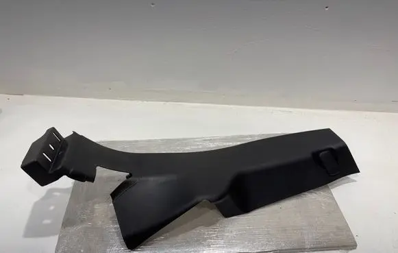 Ford Fusion II (C) pillar trim DS73F31016D
