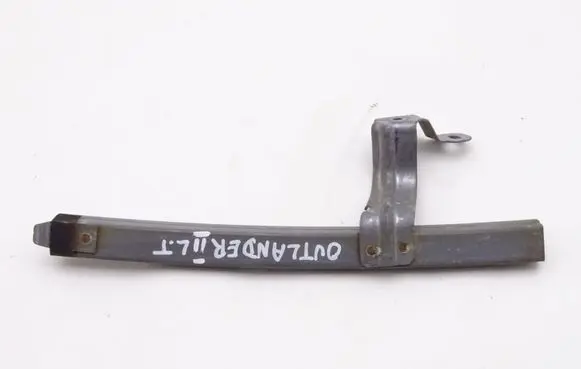 Mitsubishi Outlander Door glass rail 