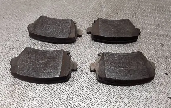 Volkswagen PASSAT B6 Brake pads (rear)
