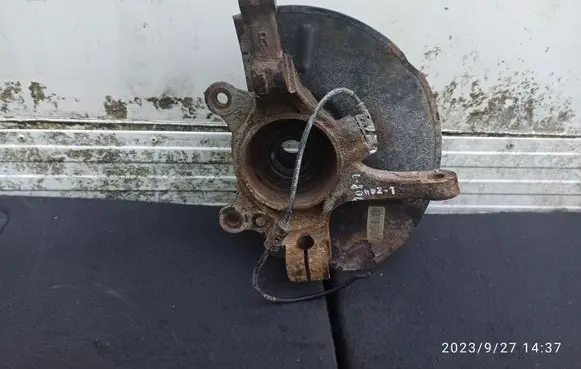 KIA Sportage Front wheel hub