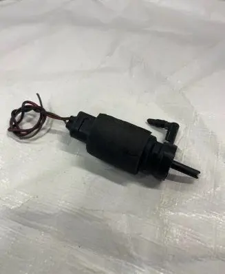 BMW 3 E46 Windscreen/windshield washer pump 8362154 208317