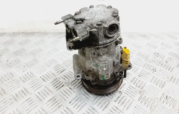 Citroen C4 I Air conditioning (A/C) compressor (pump) 959875780