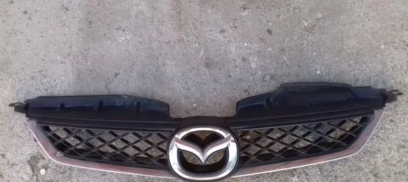 Mazda 5 Front grill C23550711