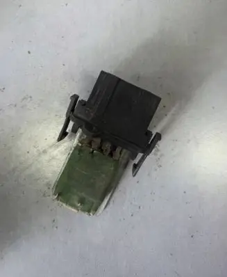 Volkswagen Caddy Heater blower motor/fan resistor 1H0959263