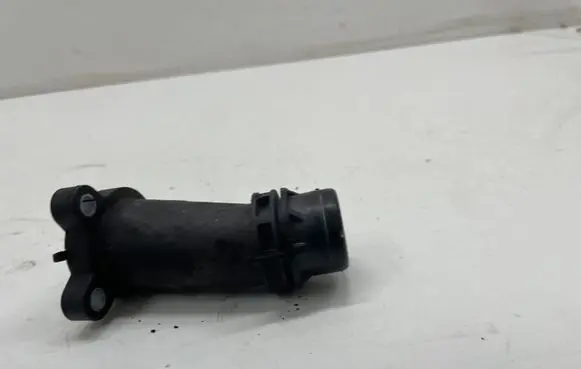 BMW 2 F45 Engine coolant pipe/hose 8511205