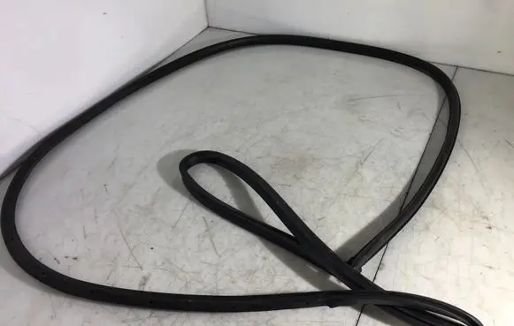 Audi A3 S3 A3 Sportback 8P Rubber seal front coupe door 