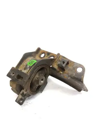 Toyota Avensis T270 Engine mount bracket K5DF