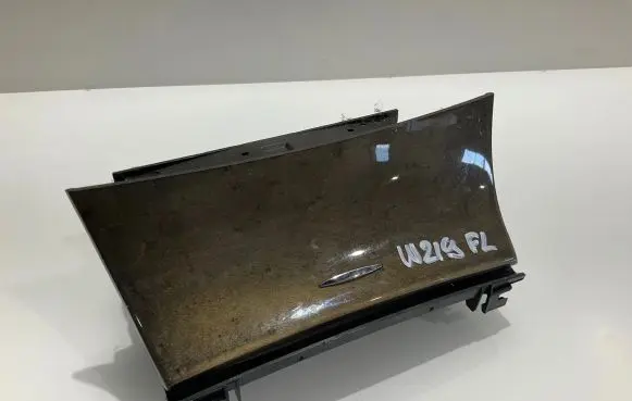 Mercedes-Benz CLS C219 Car ashtray A2116802852 2116802852