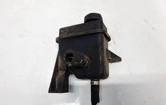 Volvo S40, V40 Power steering fluid tank/reservoir 
