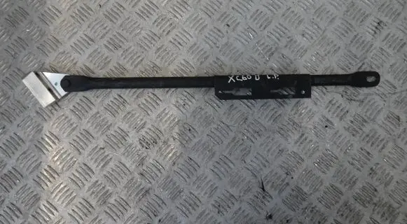 Volvo XC60 Radiator mount bracket 32244779