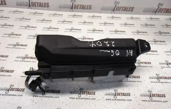 Toyota Avensis T250 Fuse box set 8179 PA1