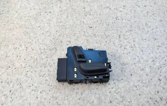 Mercedes-Benz C W205 Seat control switch A2059052802