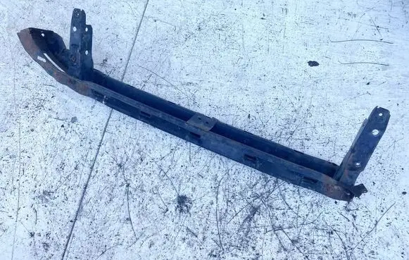 Front bumper cross member