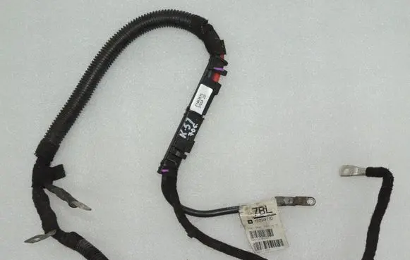 Opel Meriva B Positive cable (battery) 13299710