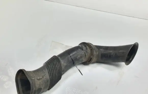 Porsche Cayenne (9PA) Air intake hose/pipe
