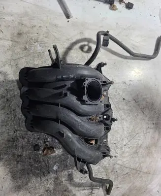 Volkswagen Golf VI Intake manifold 036129709