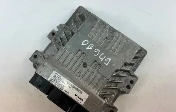 Volvo S60 Engine control unit/module ECU 31355712 S180134103A